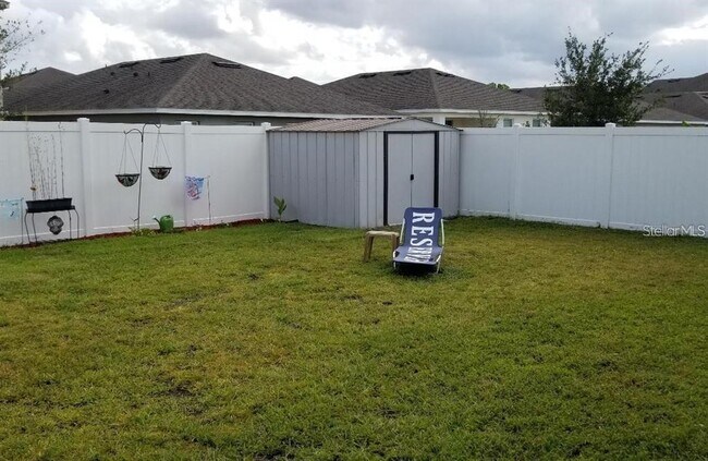 Building Photo - 10509 Bull Grass Dr