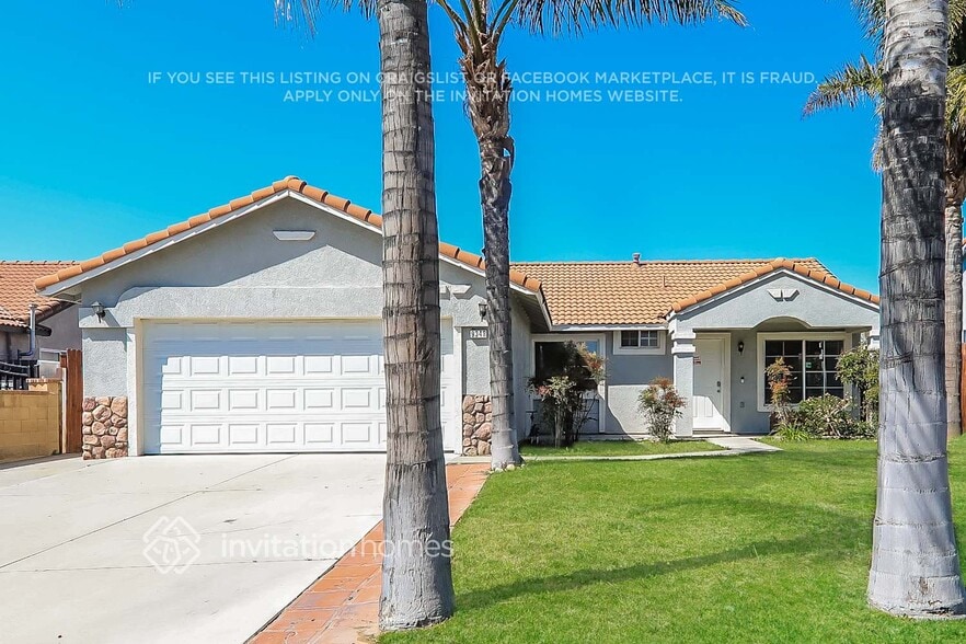 Primary Photo - 9348 Marcona Ave