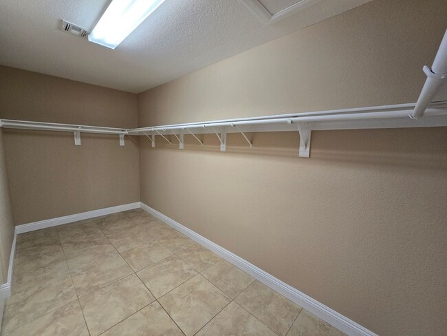 Building Photo - 4 Bedroom Rhodes Ranch Home for Rent