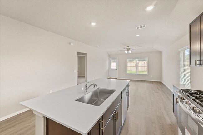 Building Photo - 10423 Cloud Nine Ct
