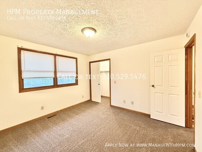 Building Photo - 5943 Frank Ave NW