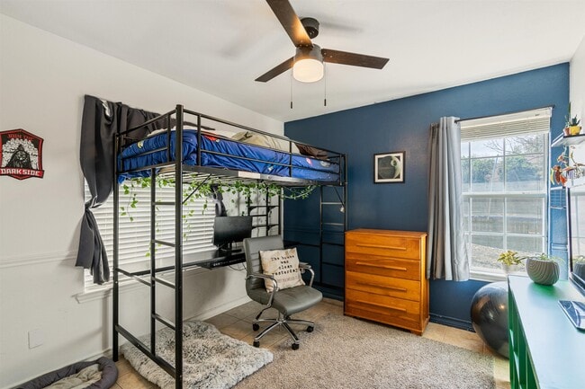 Building Photo - 308 Boulder Ridge Dr