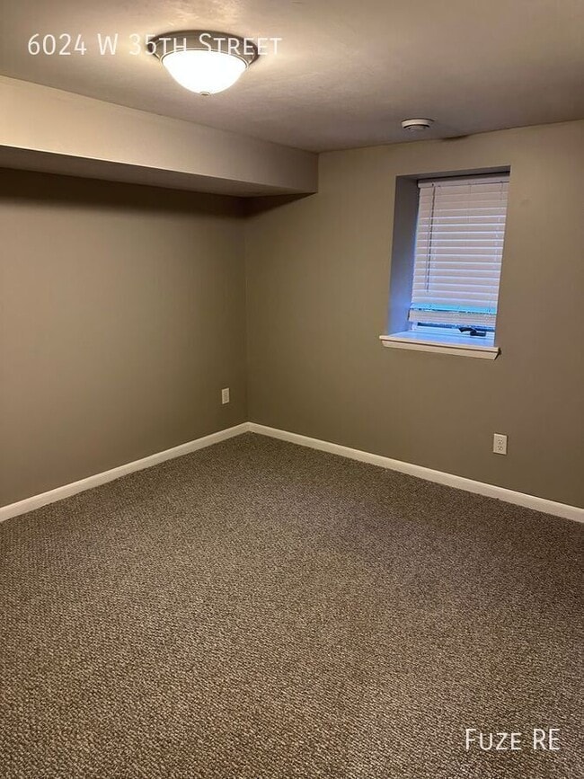 Building Photo - 6024 W 35th St