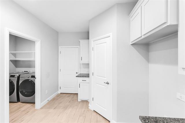 Building Photo - 11057 Temple Gdns Trl