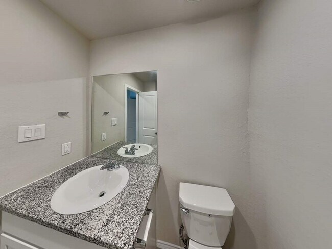 Building Photo - 10511 Varmus Dr