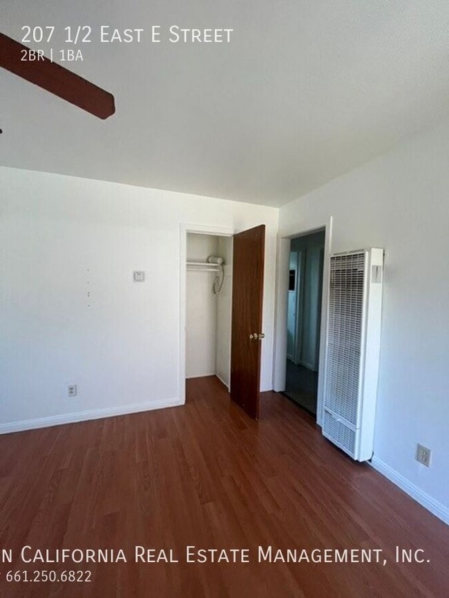 Building Photo - 207 1/2 East E Street-