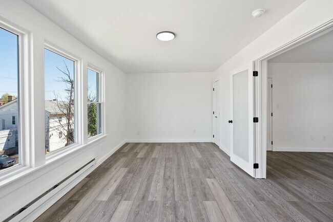 Building Photo - 348-350 Wyoming Street