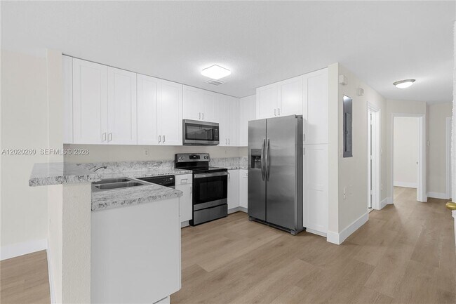 Building Photo - 3178 SW 128th Terrace