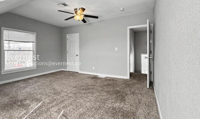 Building Photo - 4308 Highland Ave