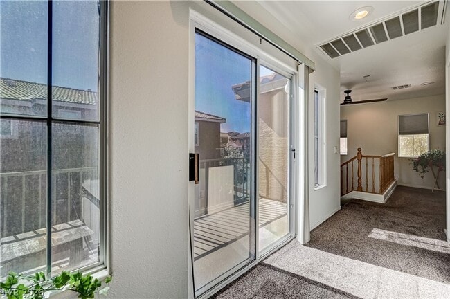 Building Photo - 10303 Wood Plank Ln