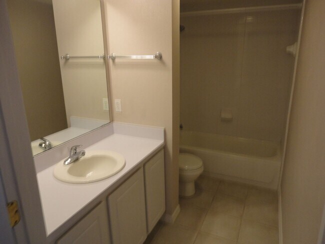Building Photo - 4820 SW 91st Terrace