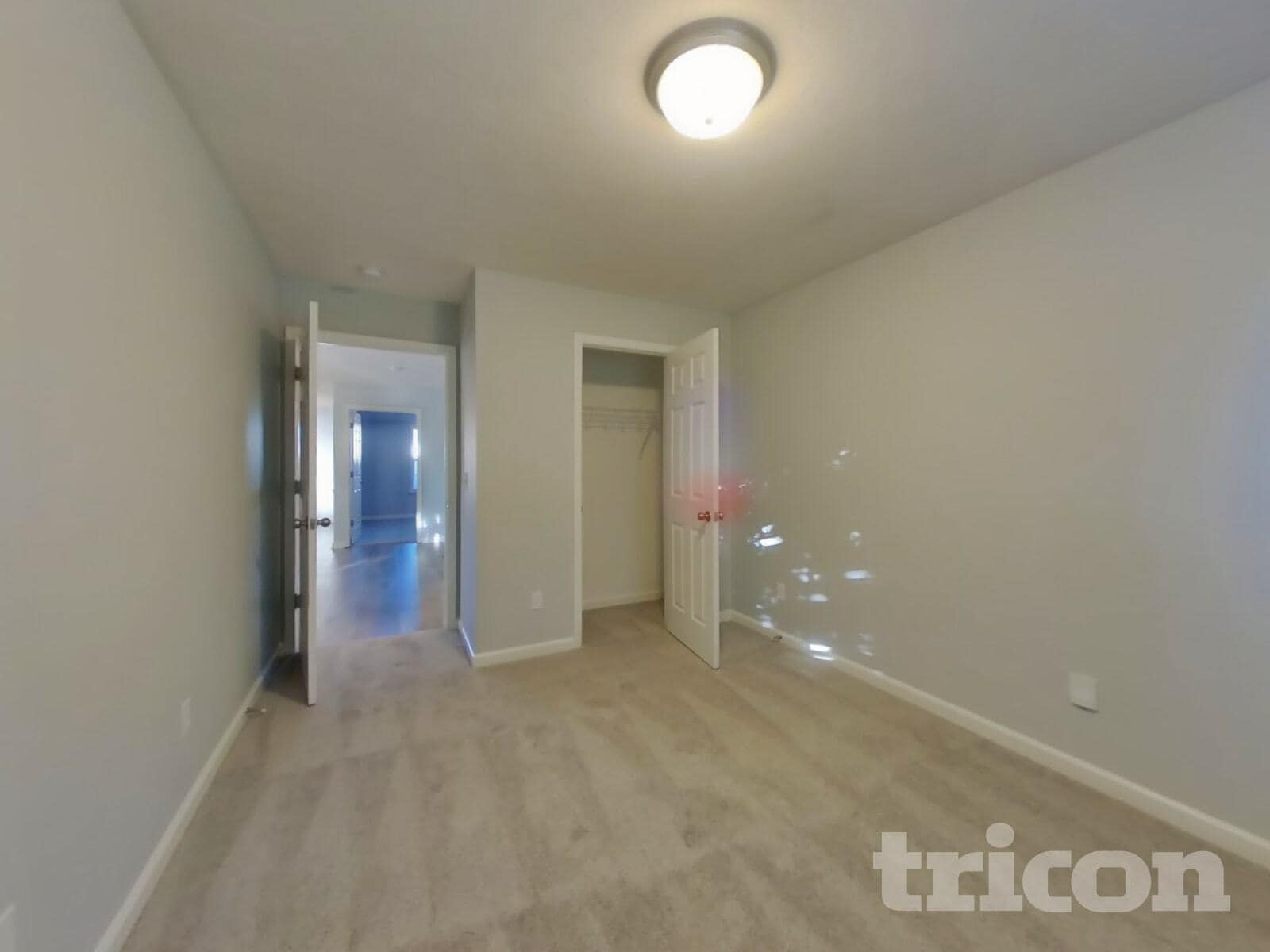 Building Photo - 1605 Mary Ct