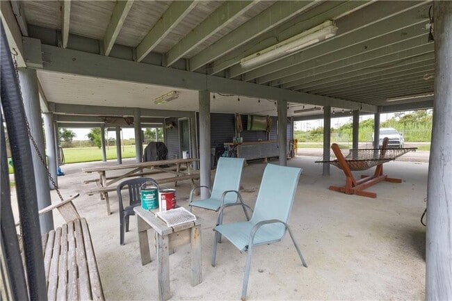 Building Photo - 26321 Mildred Dr