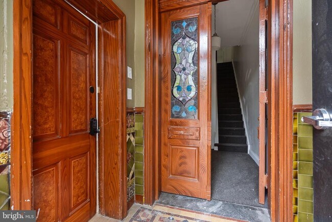 Primary Photo - 1618 S Broad St