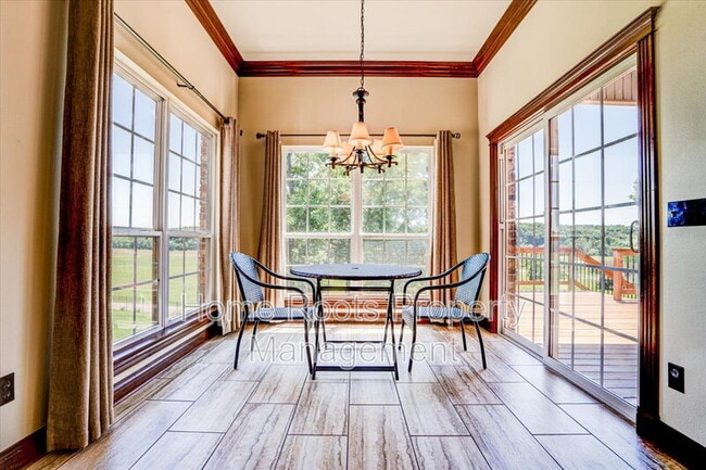 Building Photo - 7135 Sunset Ridge Cir