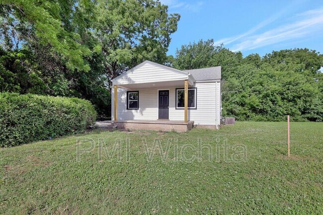 Building Photo - 339 N Joann St