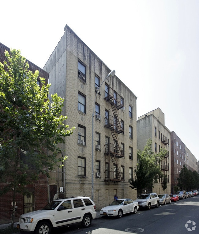 Primary Photo - 1340 Merriam Avenue