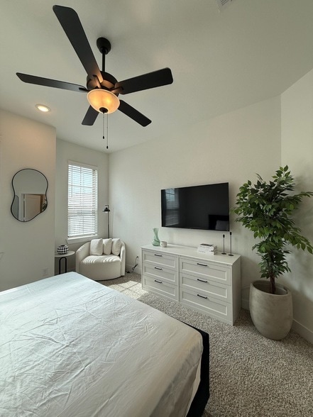 Building Photo - 7826 Starfish Arbor Dr