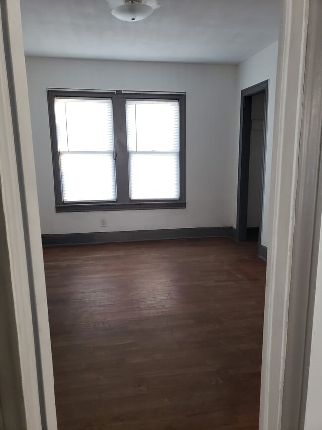 Building Photo - 1212 14th St