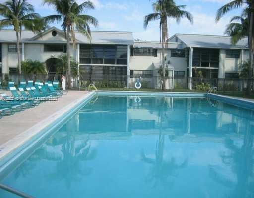 Building Photo - 2 bedroom in North Miami Beach FL 33179