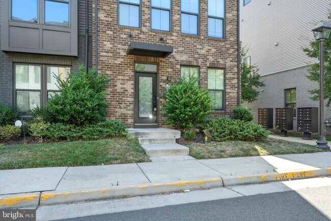 Building Photo - 22310 Seabring Terrace