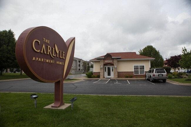 Interior Photo - acar-The Carlyle Apartment Homes