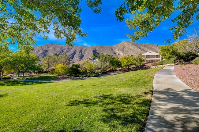 Building Photo - THIS 2 STORY HOME IN A GATED COMMUNITY HAS...