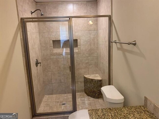 Building Photo - 768 Emerald Forest Cir SW