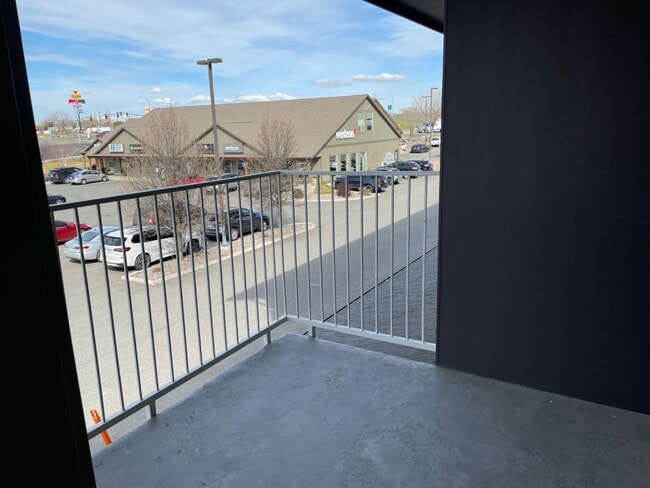 Building Photo - 60 Merlot Dr