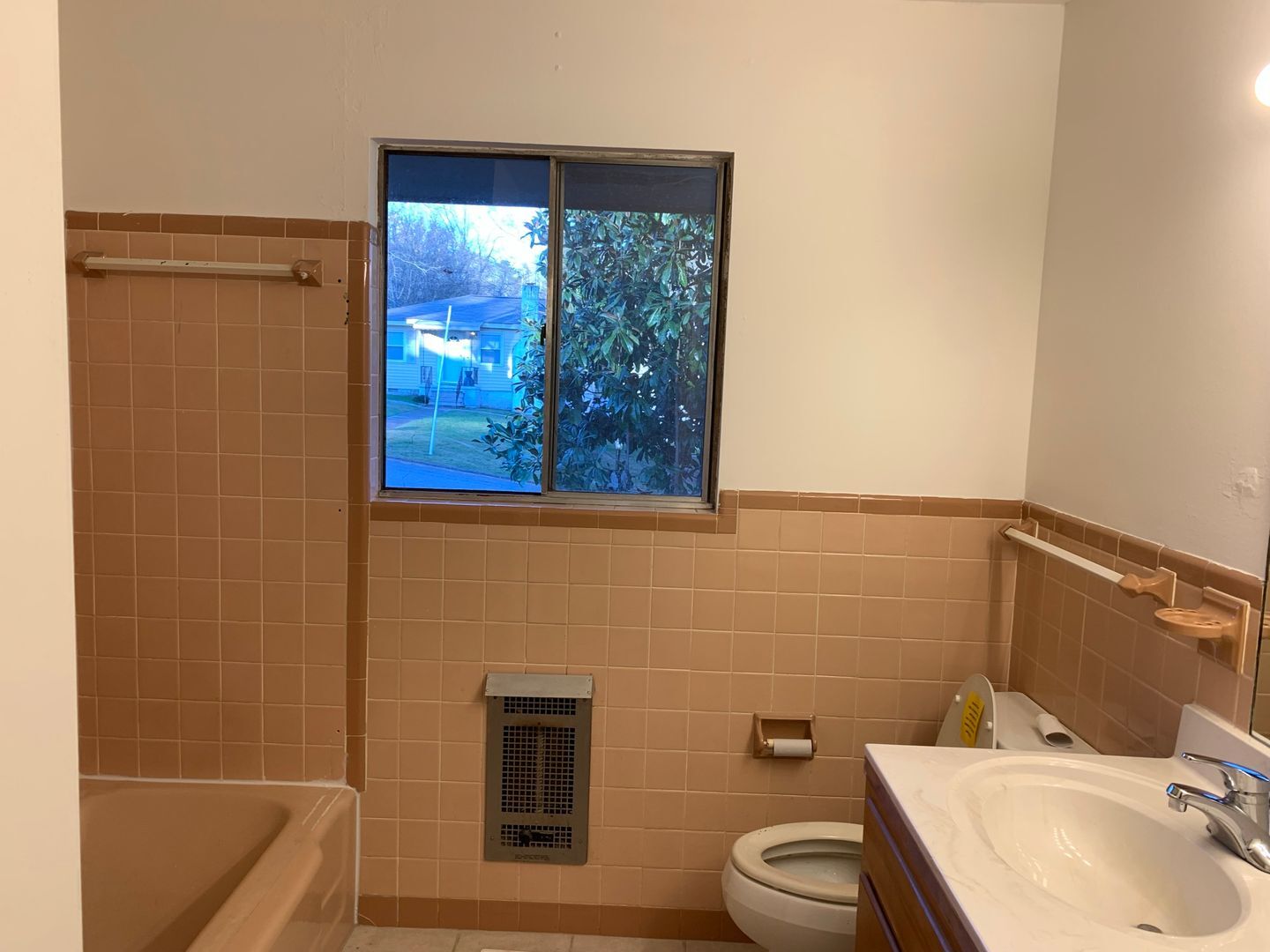 Building Photo - 3618 Sunrise Terrace