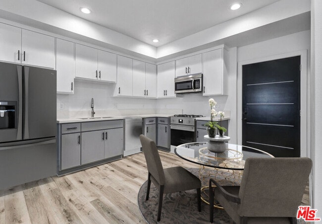 Building Photo - 4643 W 18th St