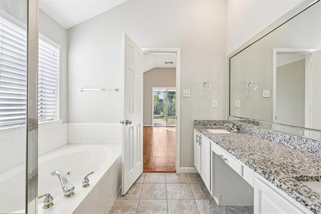 Building Photo - 7313 San Carlos Dr