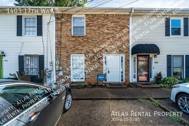Primary Photo - 1403 17th Way S