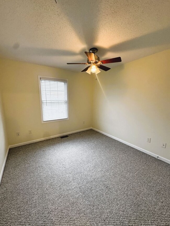 Building Photo - 1422 Founders Way