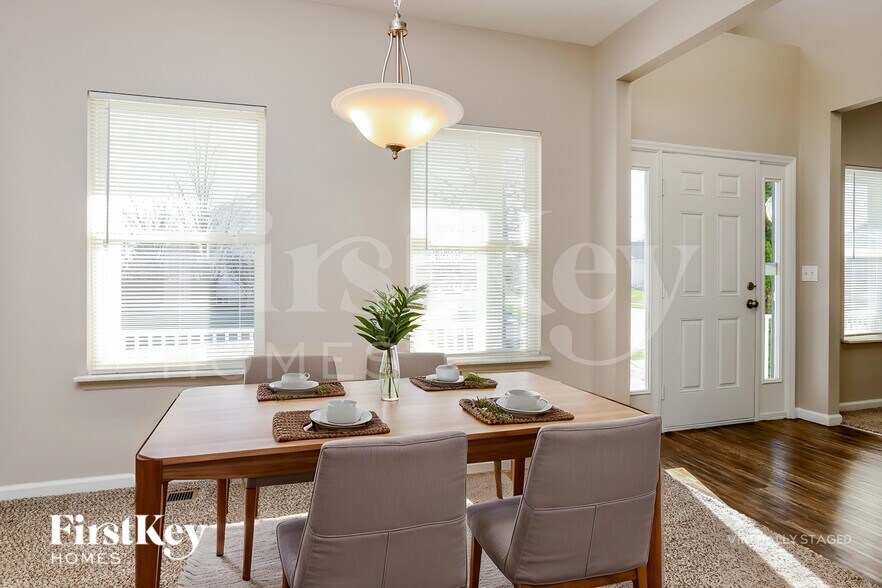 Building Photo - 1097 Prince Albert Ct