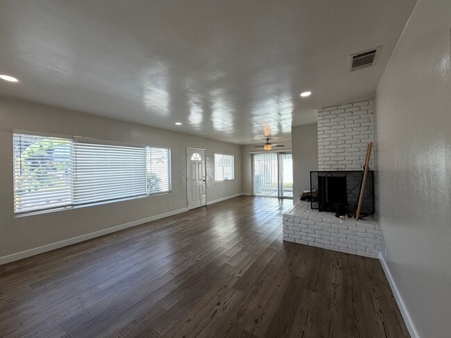 Building Photo - Beautiful 3 Bedroom Home in West Covina