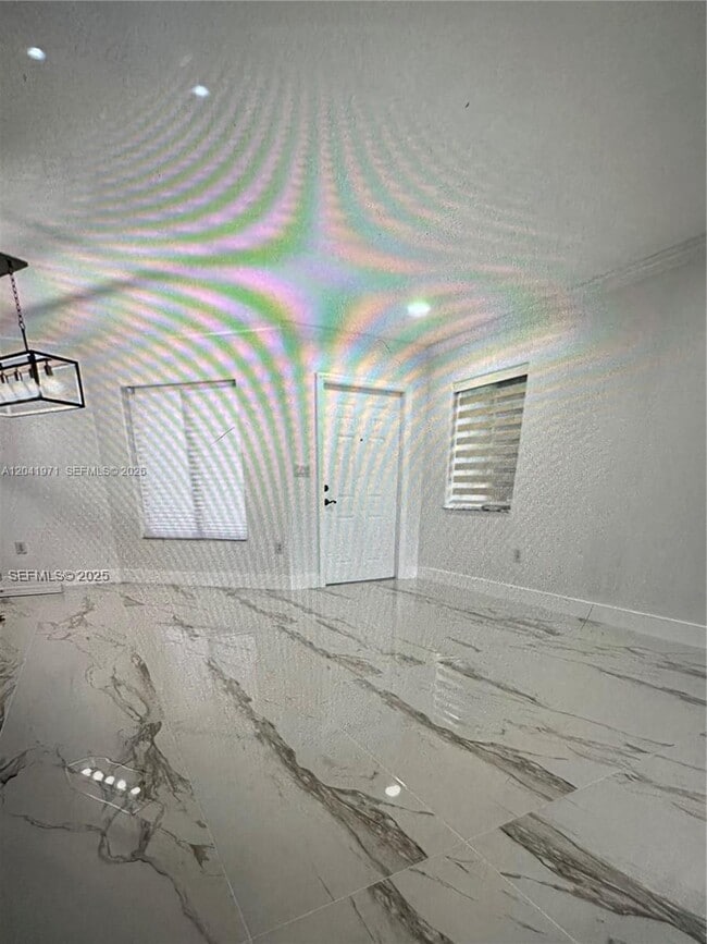 Building Photo - 7001 SW 164th Ct