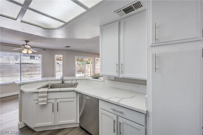 Building Photo - 8408 Dunphy Ct