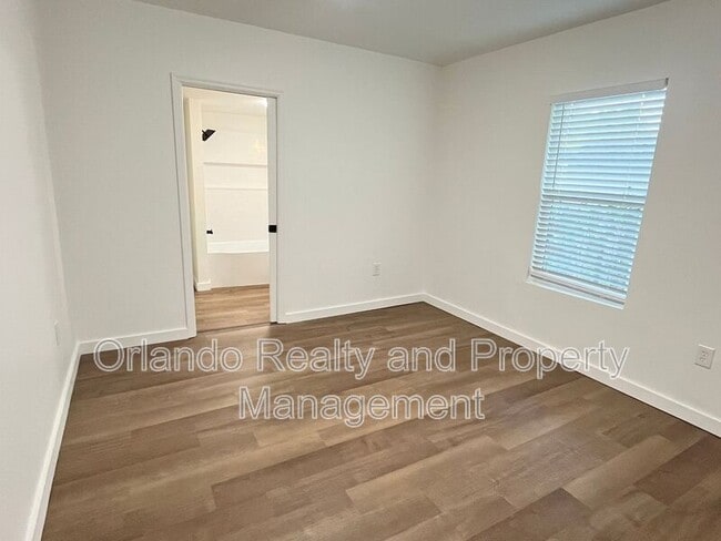 Building Photo - 1521 Nieuport Ln
