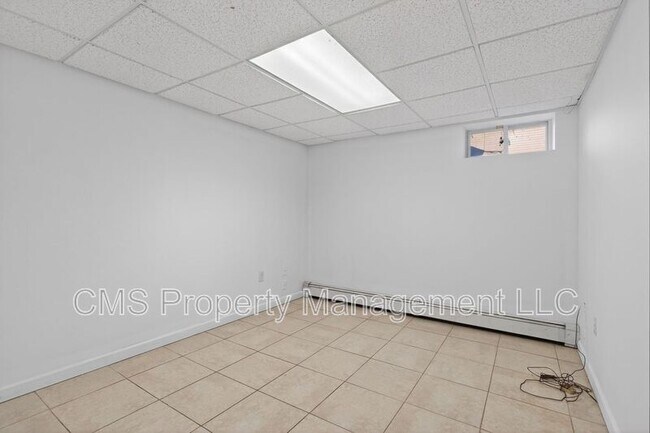 Building Photo - 352 Rahway Rd