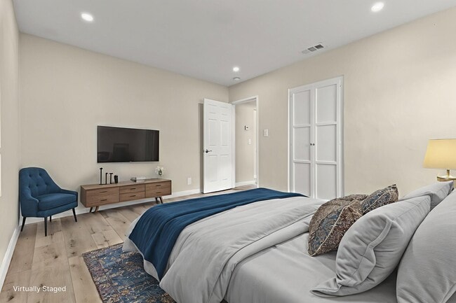 Building Photo - 6535 Ben Ave