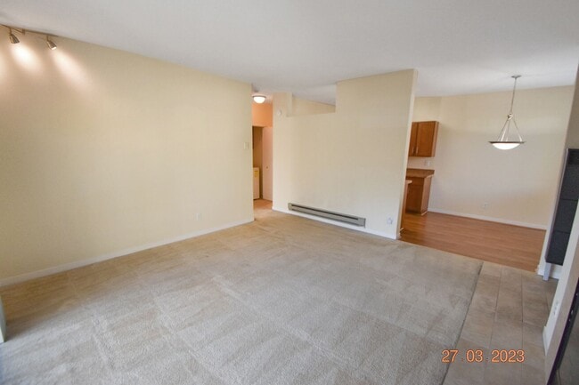 Building Photo - Beautiful and Quiet Gated Community steps from the Marina!