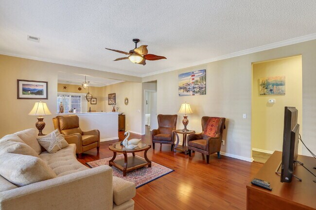 Building Photo - 12 Moonglow Ct