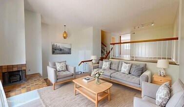 Building Photo - Beautiful 2 Primary Bedroom in Turtle Rock...