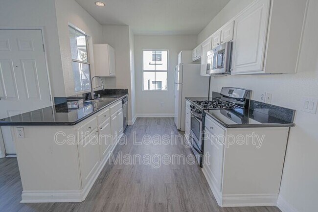 Building Photo - 20000 Plum Canyon Rd