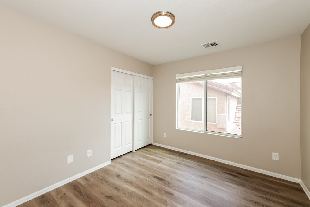 Building Photo - 1004 Clearwater River Ave