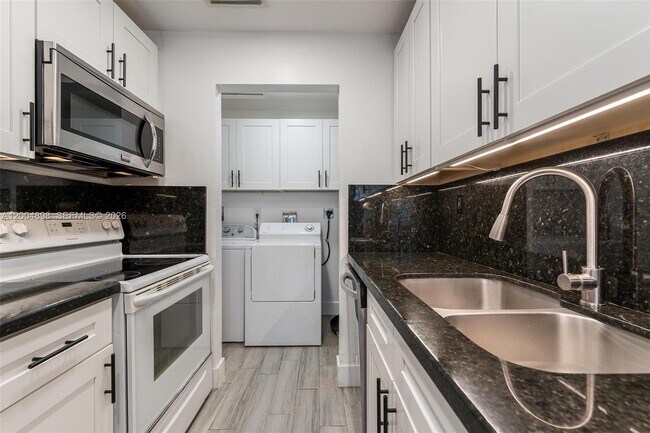 Building Photo - 130 NW 57th St