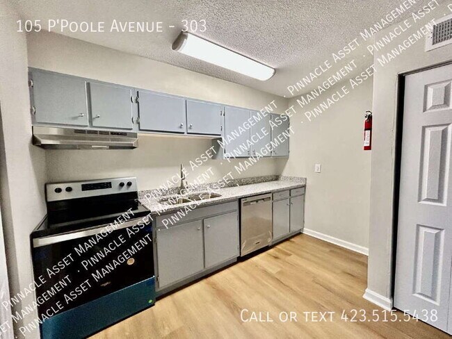 Building Photo - 105 P'Poole Ave