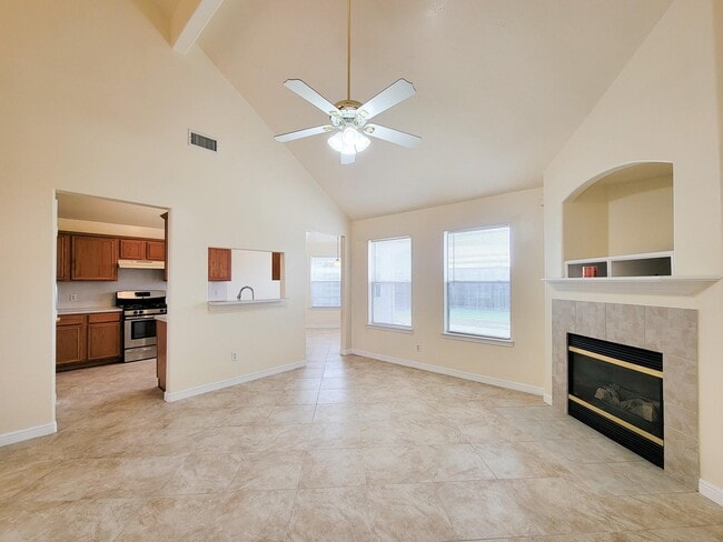 Building Photo - 14938 Brightbrook Dr