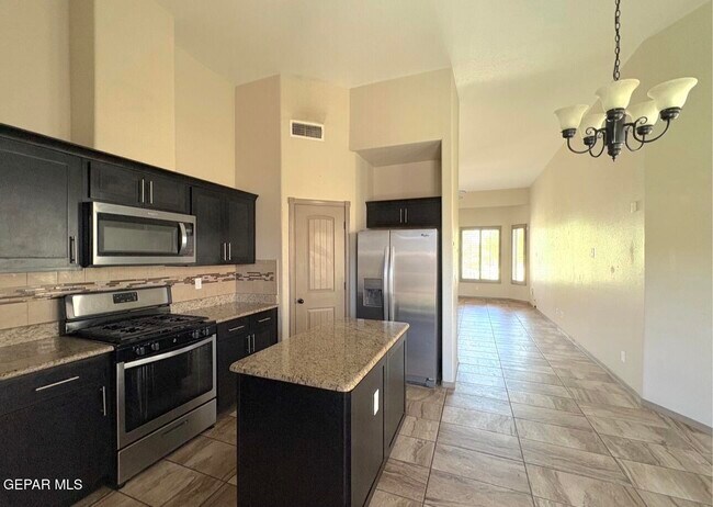 Building Photo - 14372 Angel D Garcia Ct